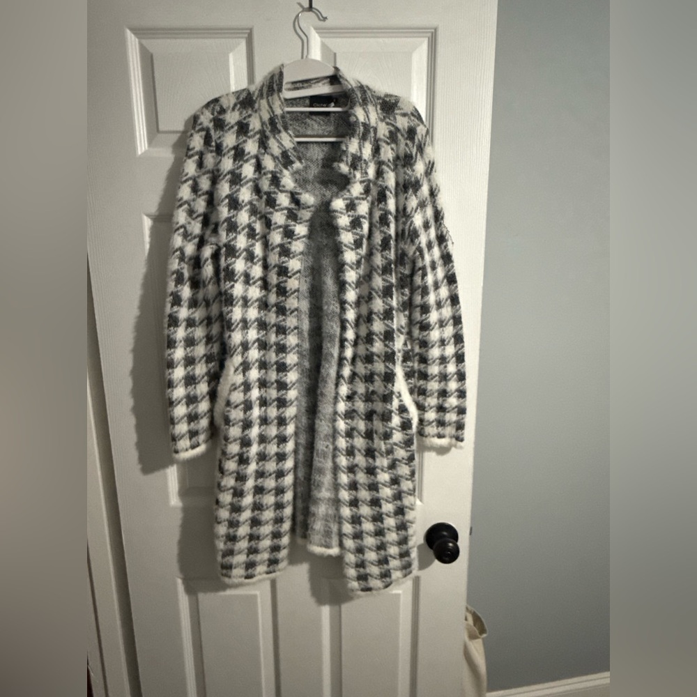 Cliché - Houndstooth - Fuzzy Sweater - S